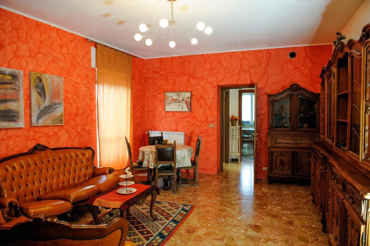 Agriturismo Paitin Alba  Ngoại thất bức ảnh