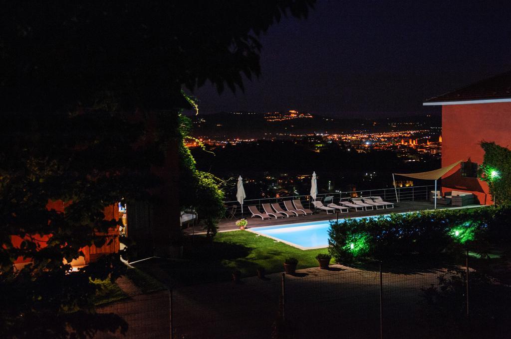 Agriturismo Paitin Alba  Ngoại thất bức ảnh