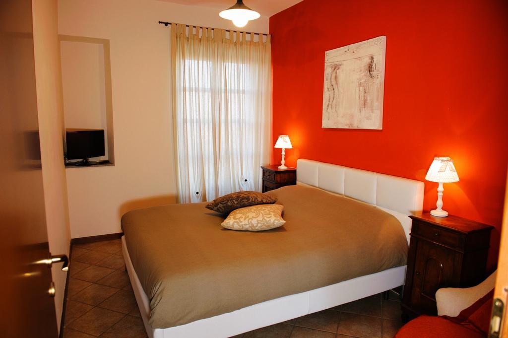 Agriturismo Paitin Alba  Phòng bức ảnh