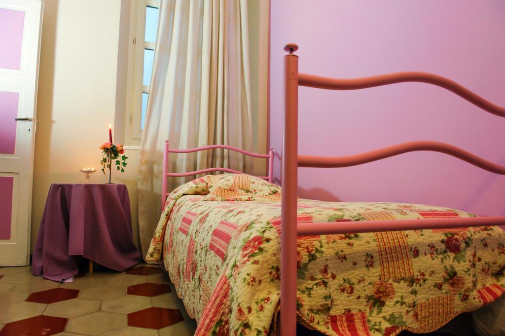Agriturismo Paitin Alba  Phòng bức ảnh