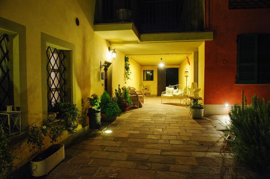 Agriturismo Paitin Alba  Ngoại thất bức ảnh